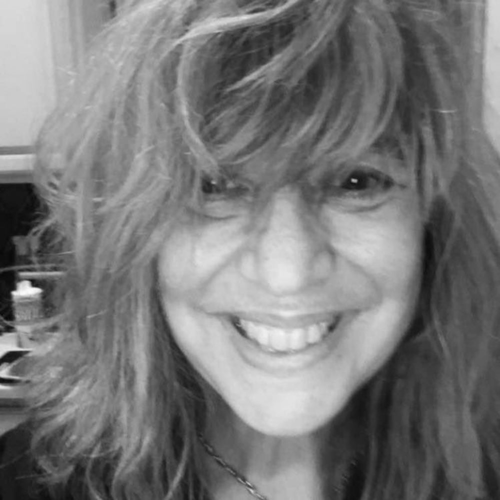 Meet your Posher, Flavia